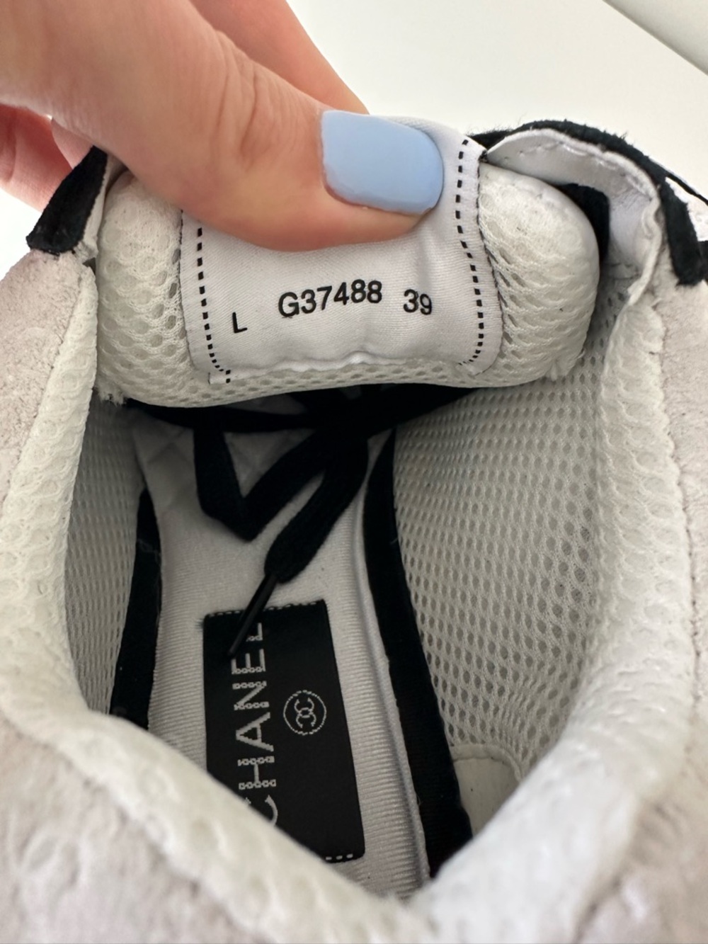 CHANEL Black and White Sneakers - Picture 5 of 7